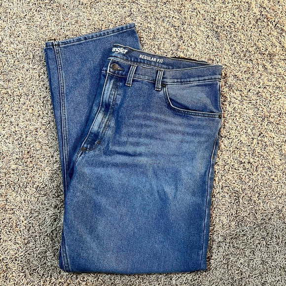 Wrangler Other - Wrangler Denim‎ Blue Jeans Regular Fit Straight Leg Mens Sz 44 x 32
